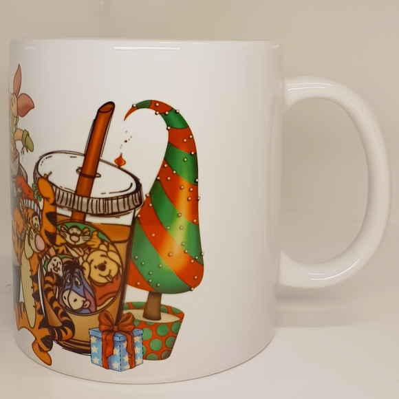 NEW! CHRISTMAS WINNIE THE POOH AND FRIENDS MUG! - Picture 3 of 3